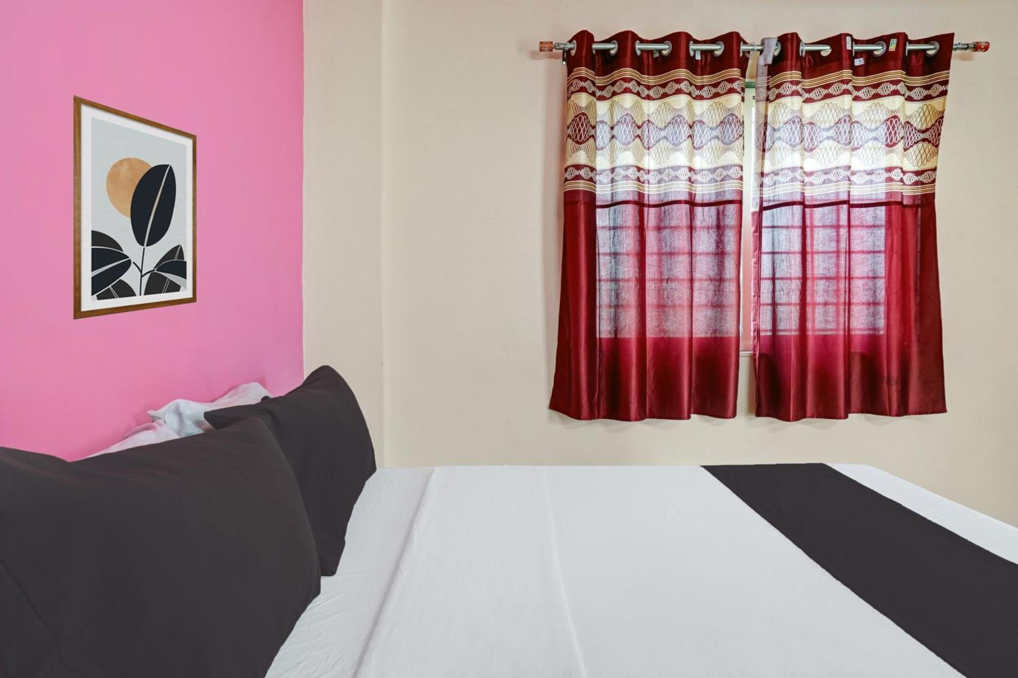 Hotel O Sky 7 Lodge Pimpalwandi Zewnętrze zdjęcie