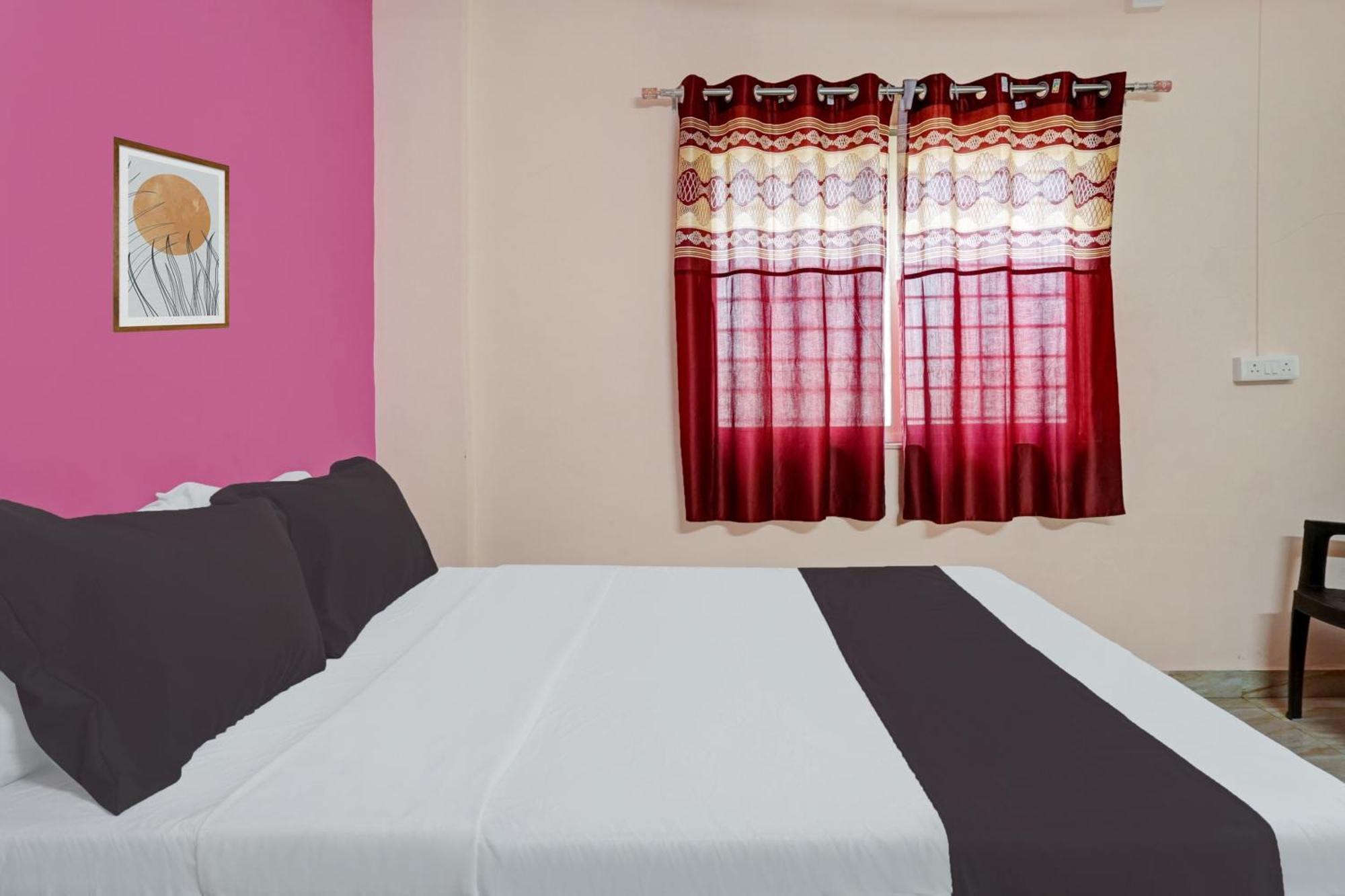 Hotel O Sky 7 Lodge Pimpalwandi Zewnętrze zdjęcie